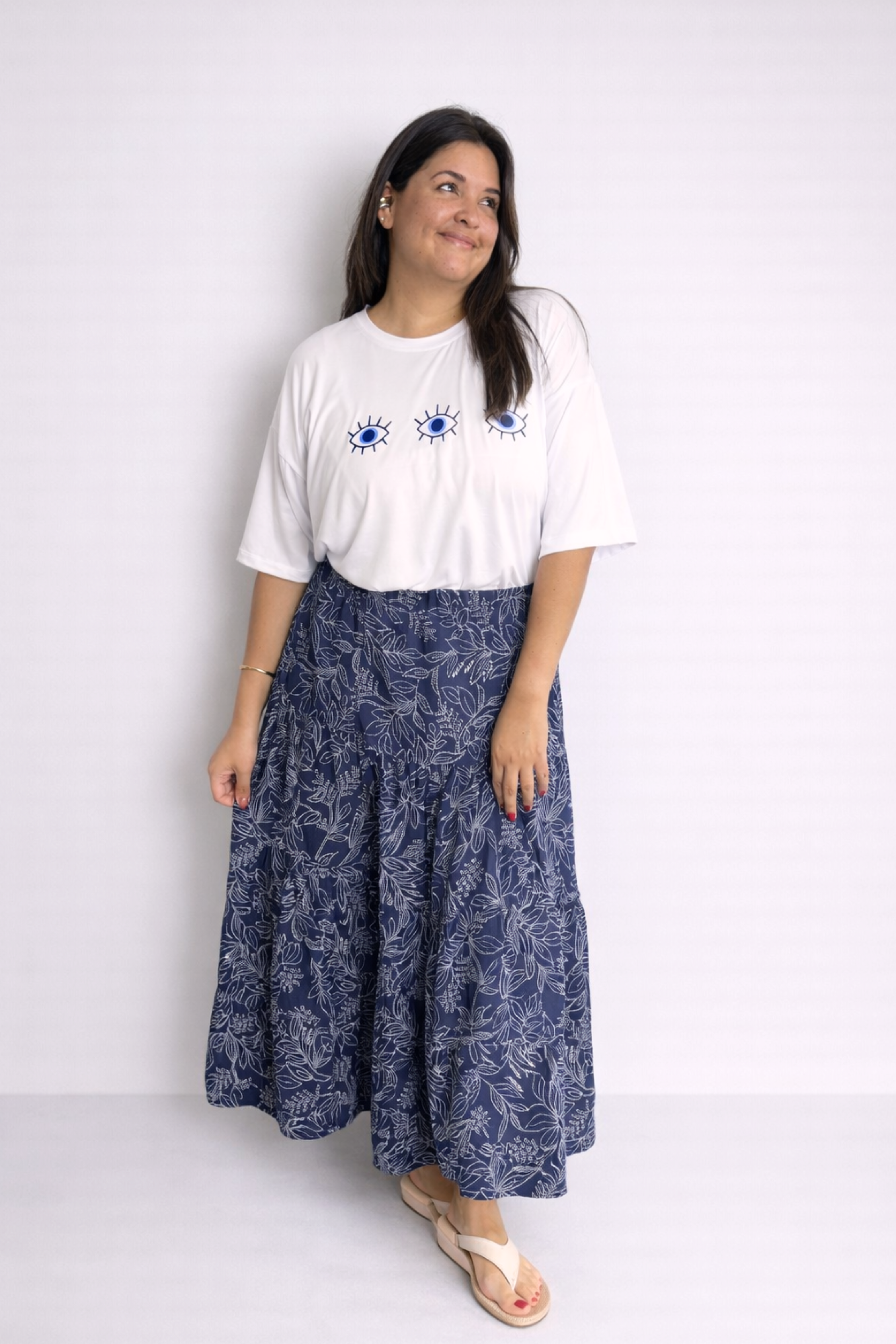 BÁSICO OVERSIZE: OJOS TURCOS