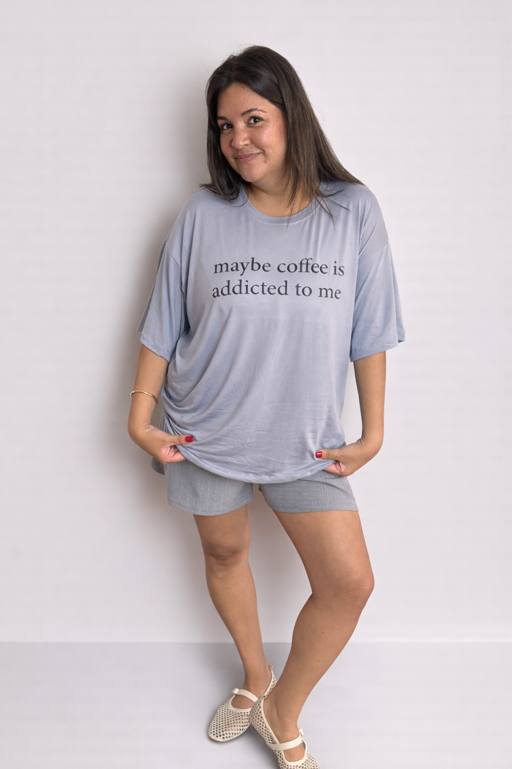 BÁSICO OVERSIZE: MAYBE COFFEE IS ADDICTED TO ME