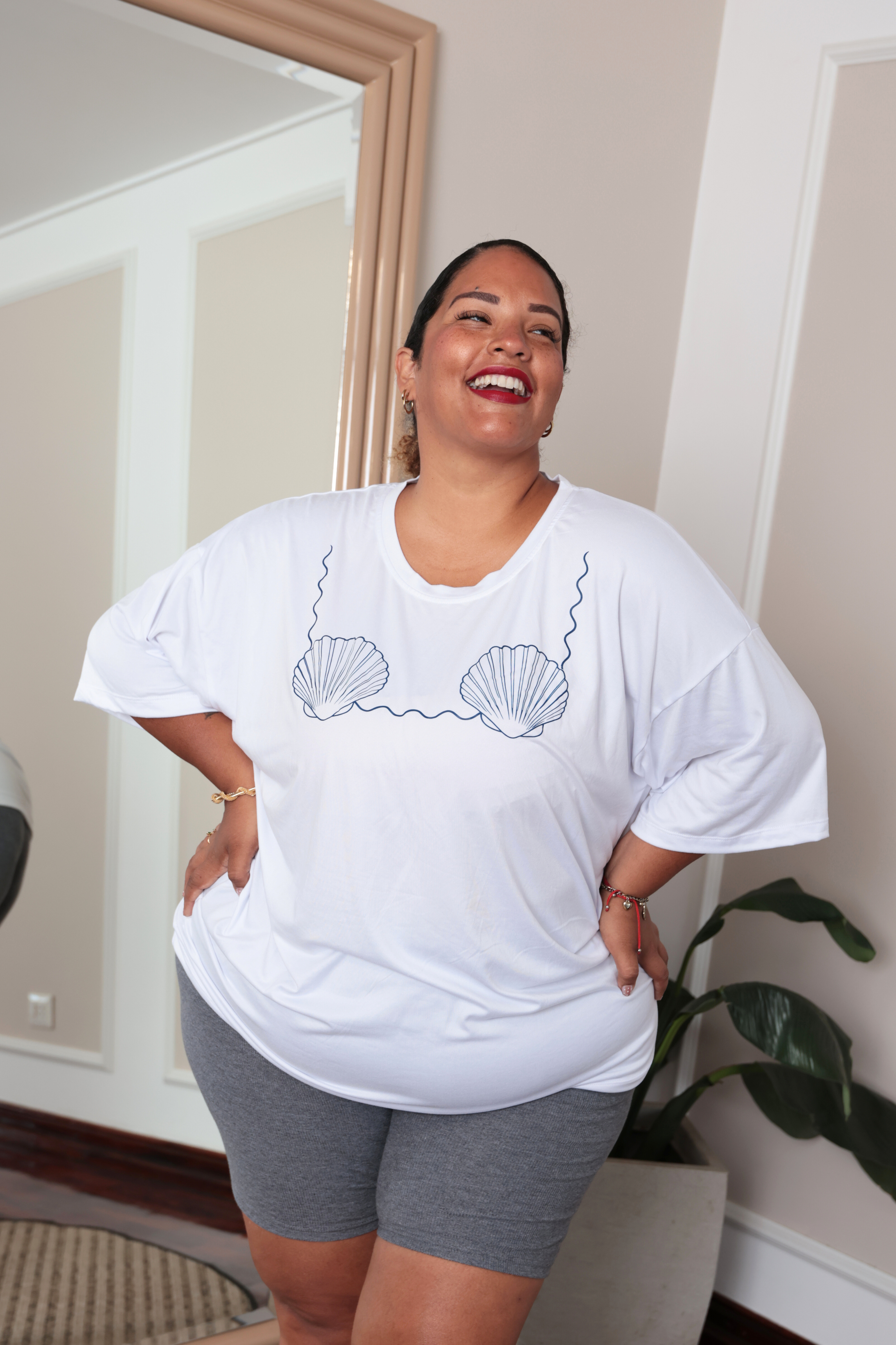 BÁSICO OVERSIZE: CONCHAS